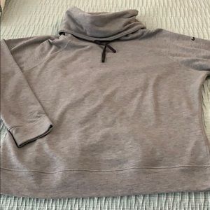 Women’s Nike sweatshirt size Large
